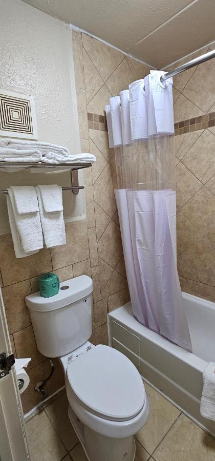 Econo Lodge Charlotte Airport Luaran gambar