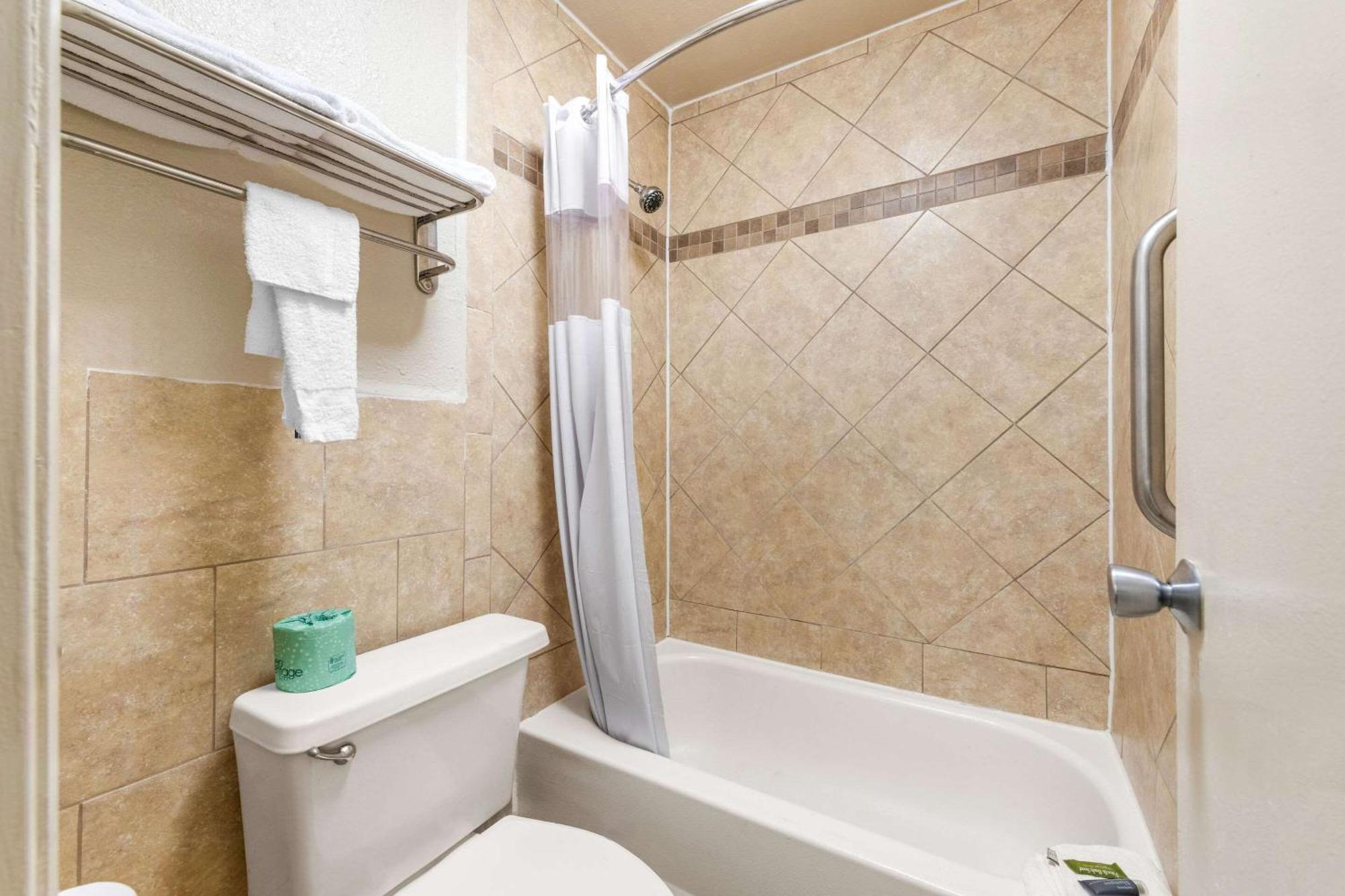 Econo Lodge Charlotte Airport Luaran gambar